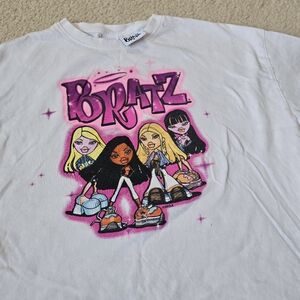 Bratz Graphic Tee Cropped Y2K Vibe